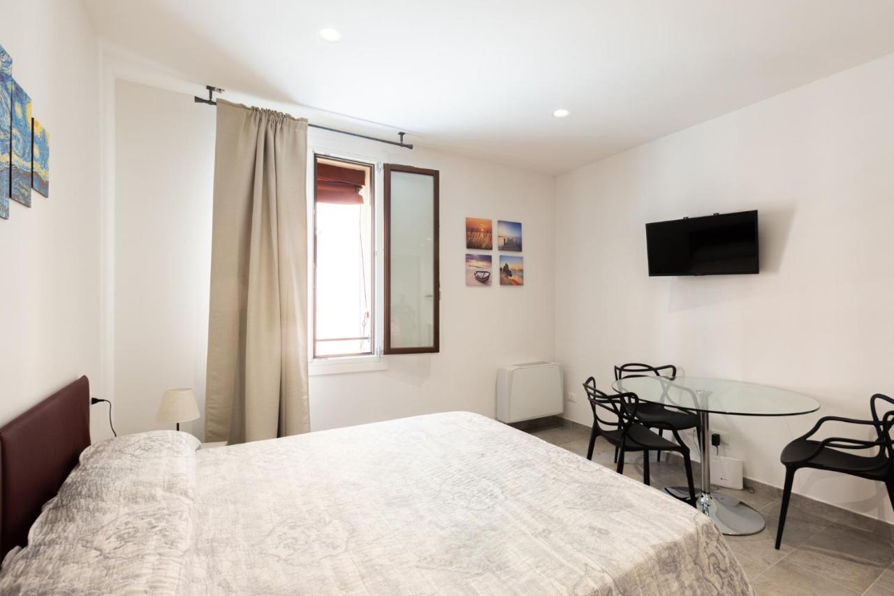Goito 4, Bologna By Short Holidays Екстериор снимка